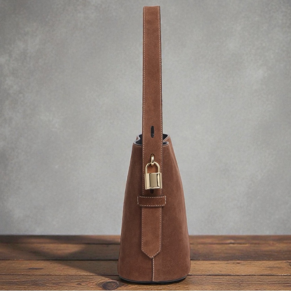 MARC JACOBS Suede Shoulder Bag in Cognac (NWT) - Picture 4 of 8
